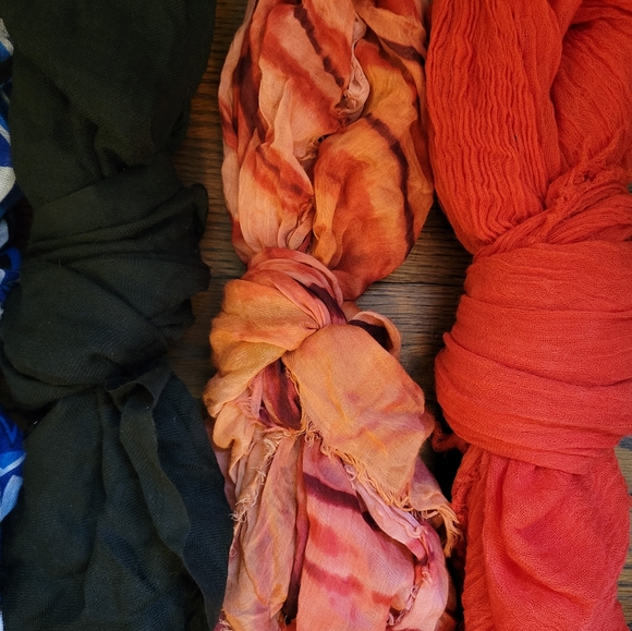 Fire and Ice Scarf Bundle (Set of 5) - Picture 6 of 8